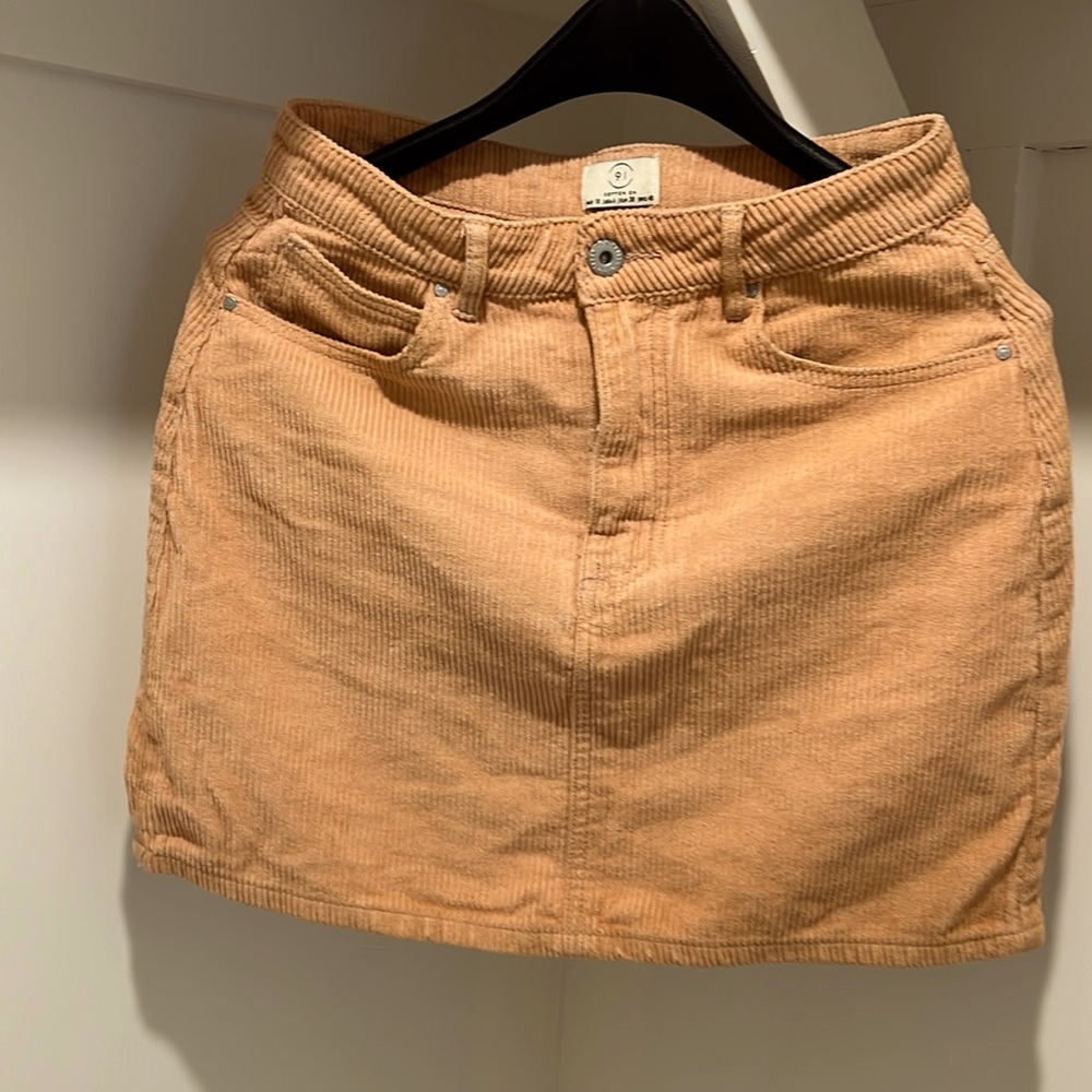 91 COTTON ON SIZE 6
